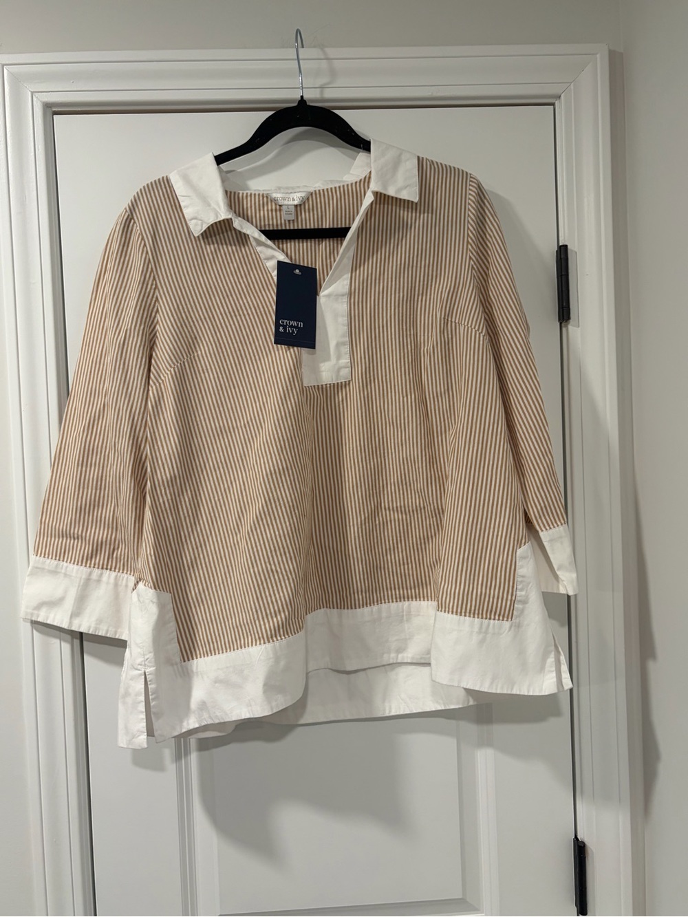 3/$20 crown & ivy Tan and White Striped Collared Shirt (NWT) - Picture 2 of 5